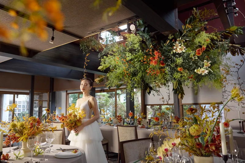 Banquet room window