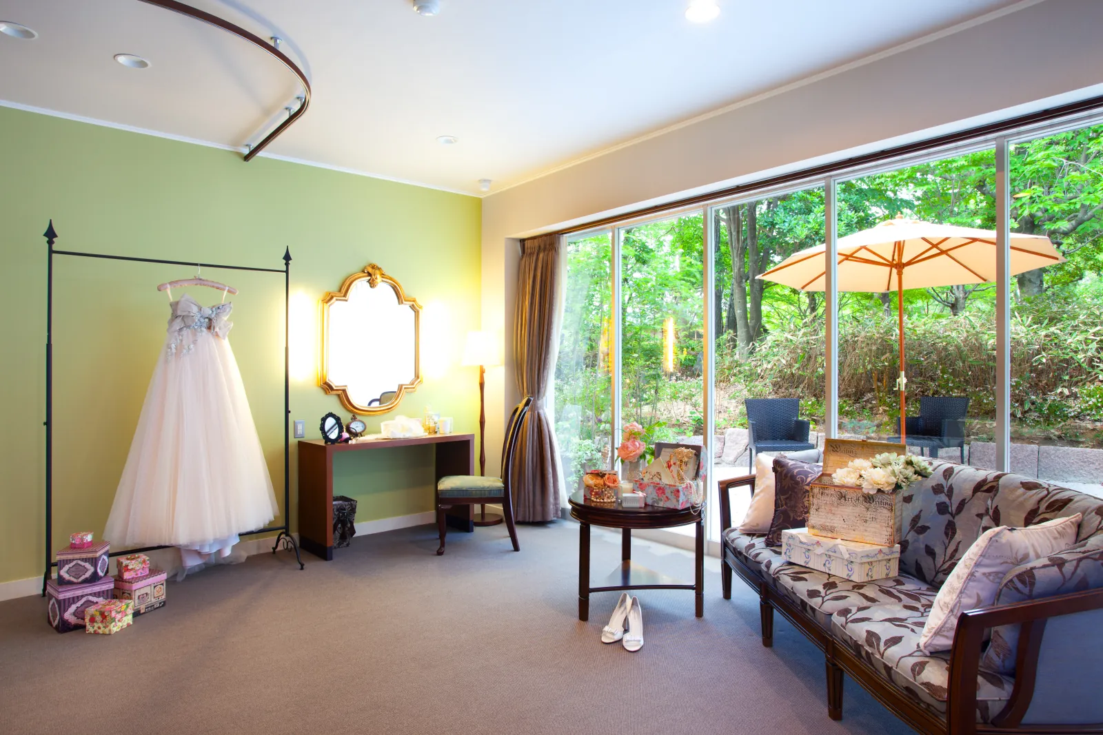 Designed for guests, not only the couple